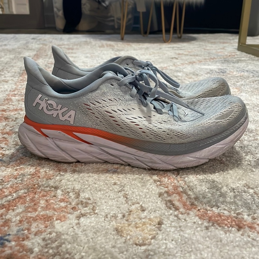 Hoka Clifton 8